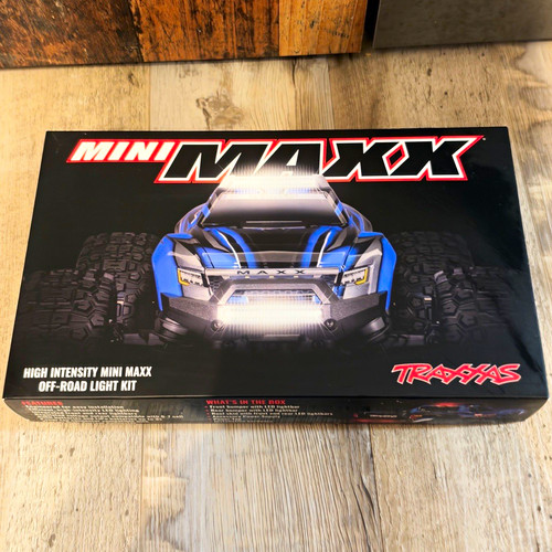 Traxxas mini maxx - mini,