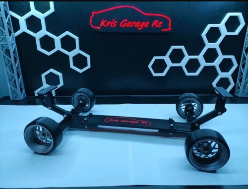 Car chassis 10 displaying - chassis, 1/10